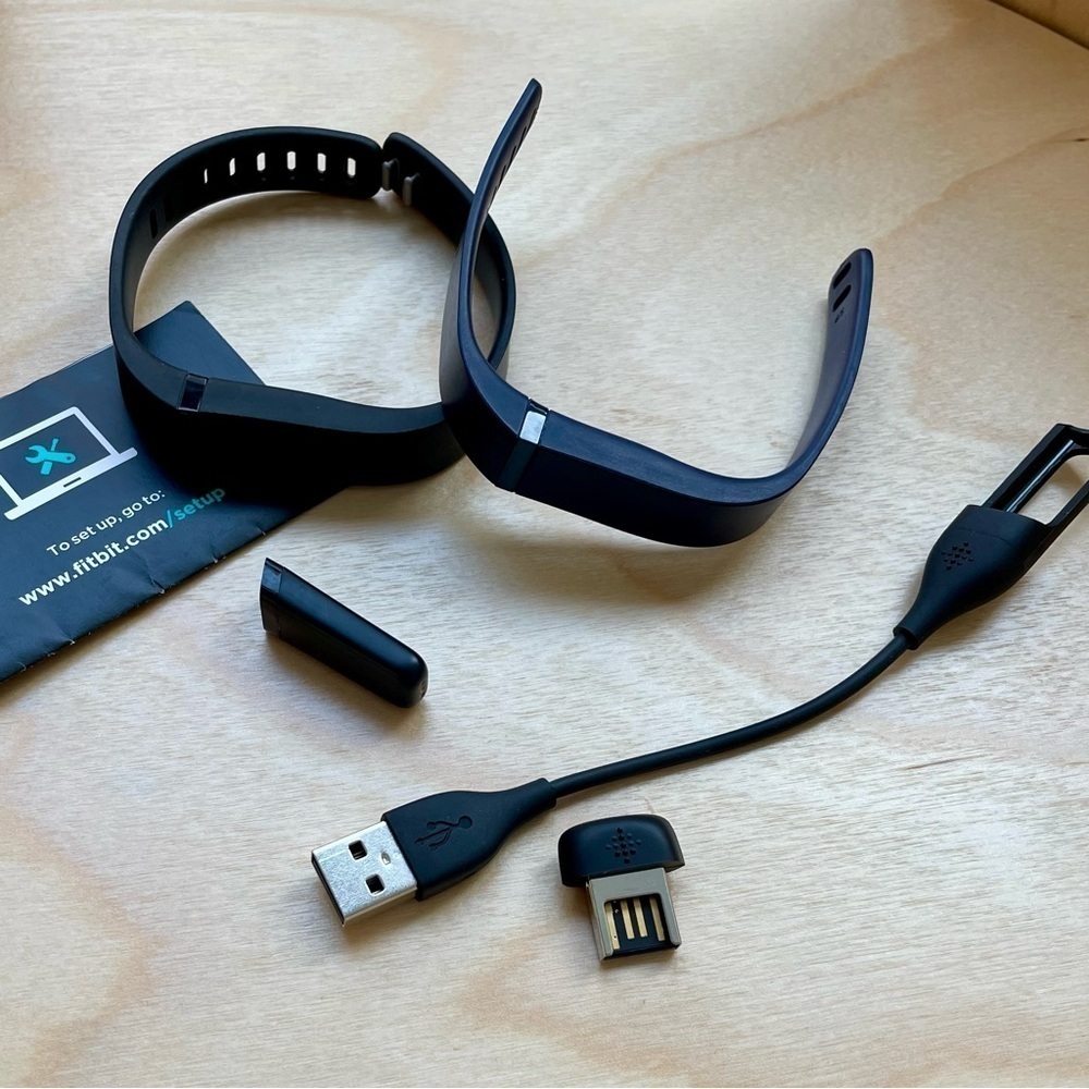 Fitbit Flex Wireless Activity + Sleep Wristband - image 1